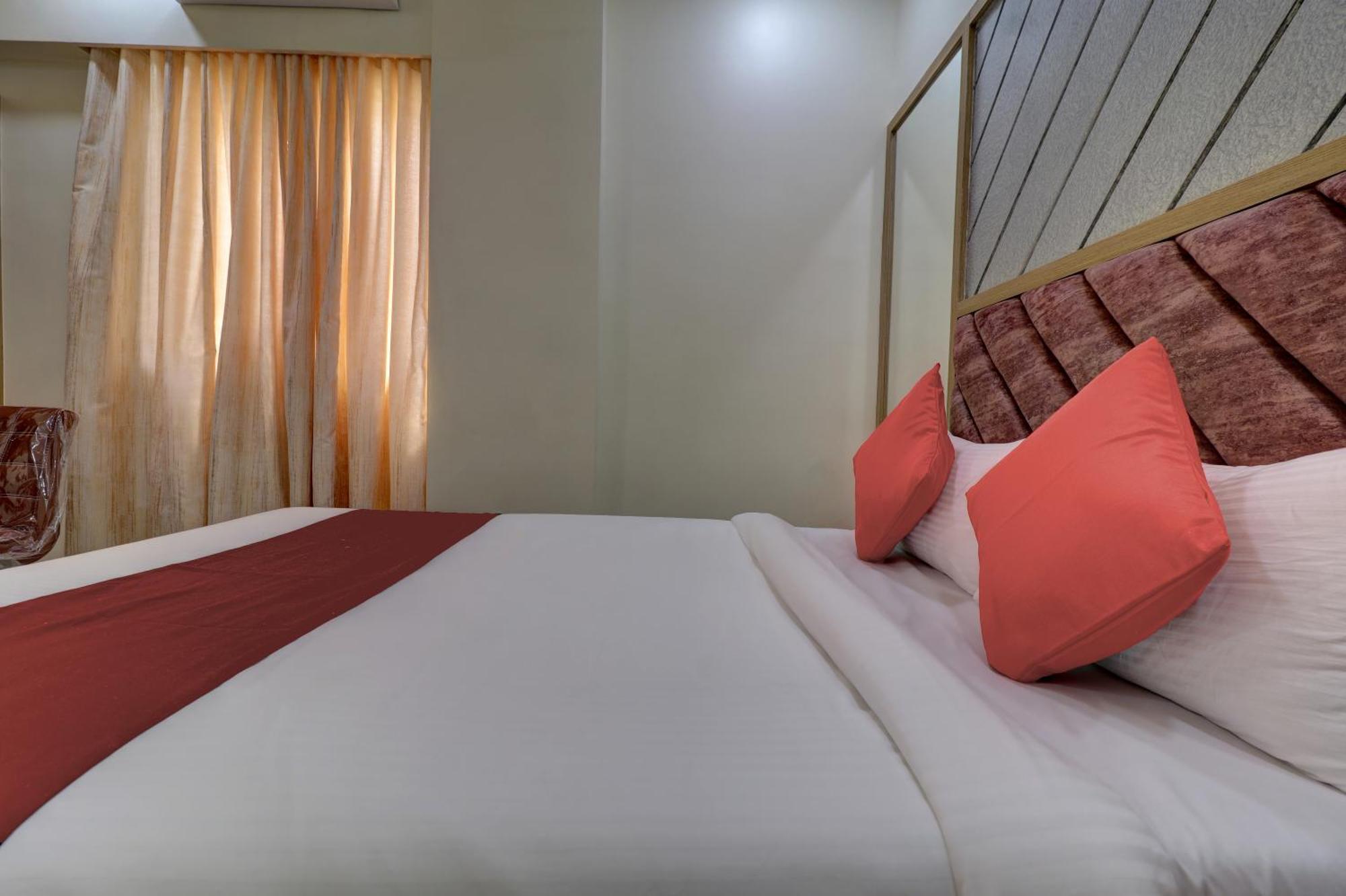 Victory Inn Turambhe Dış mekan fotoğraf