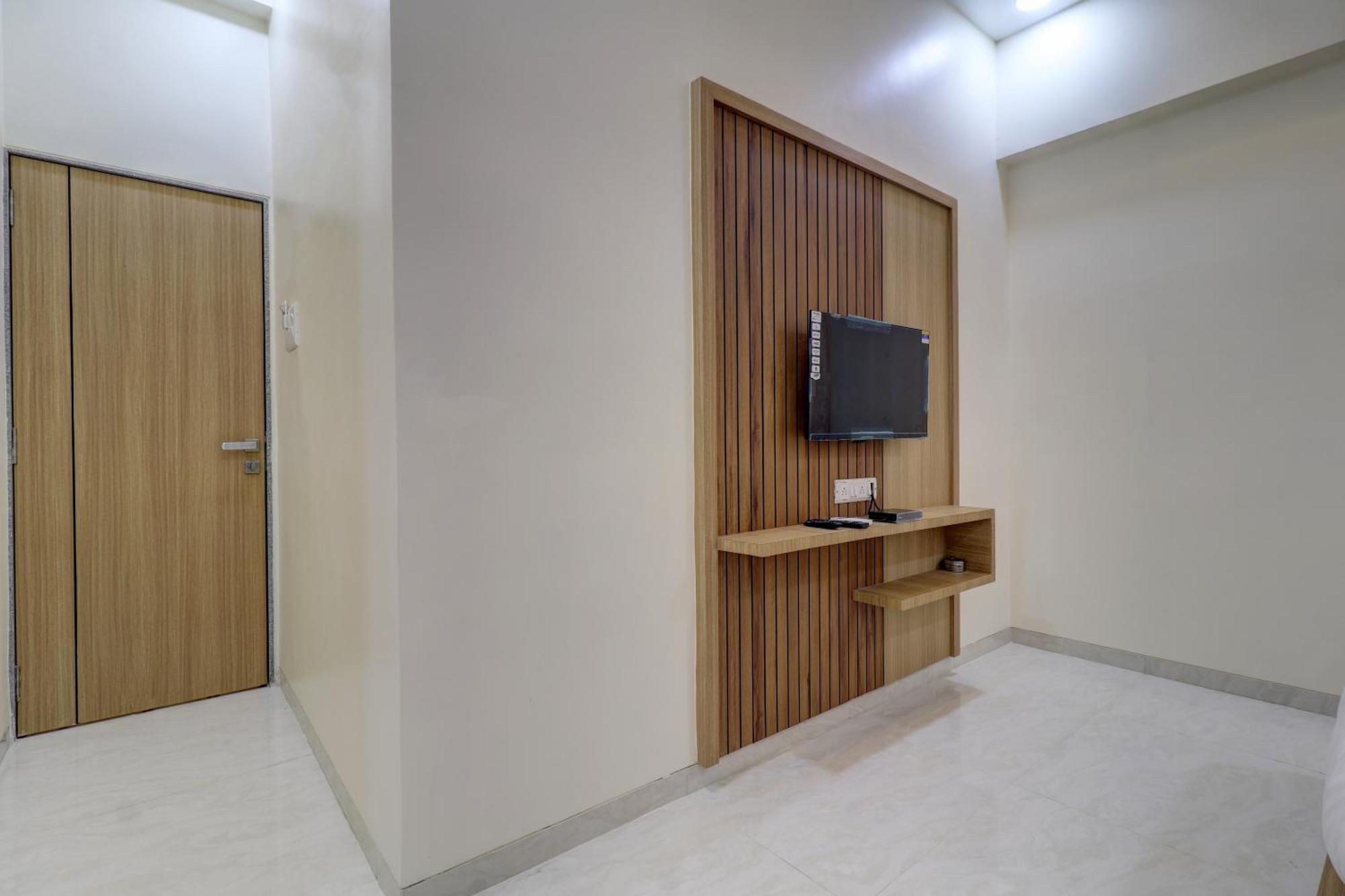 Victory Inn Turambhe Dış mekan fotoğraf